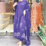 Cotton discharge print kurti with pant and mulmul printed dupatta - Image 12