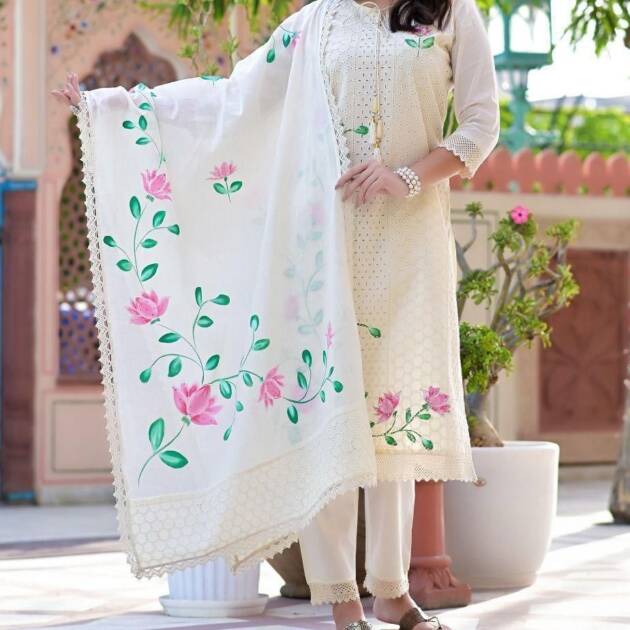 chicken shifli cotton fabric Kurti set