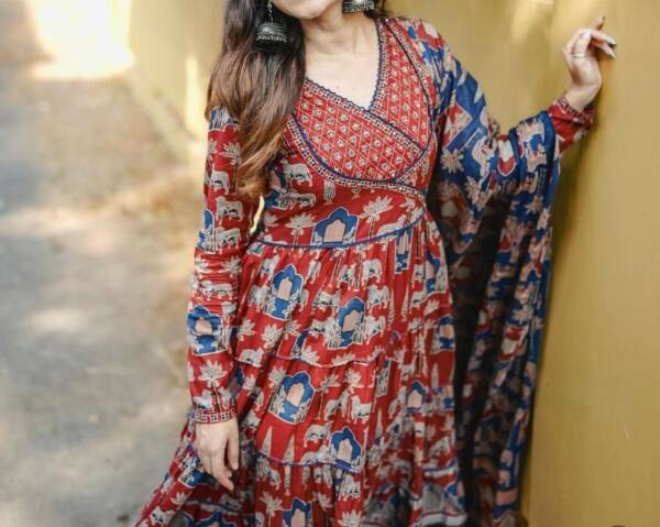 Anarkali kurta set with angrakha style - Image 8