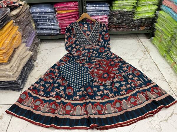 Anarkali kurta set with angrakha style - Image 15