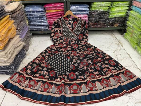Anarkali kurta set with angrakha style - Image 18