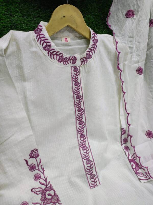 Katha cotton fabric Straight kurti with pant and dupatta - Image 3