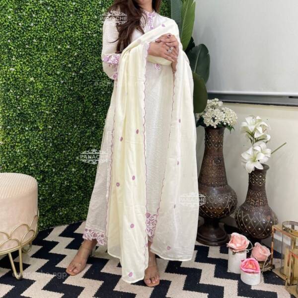 Katha cotton fabric Straight kurti with pant and dupatta - Image 4