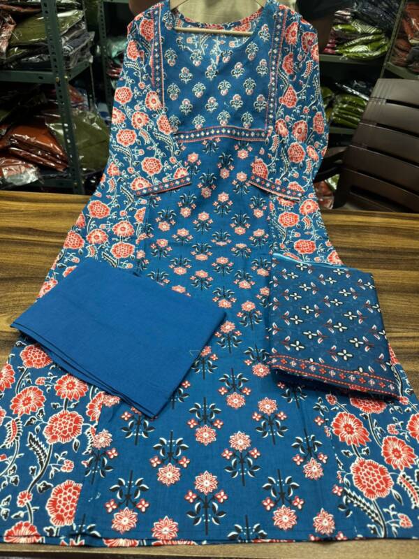 Cotton fabric Kurti with Sequence work - Image 13