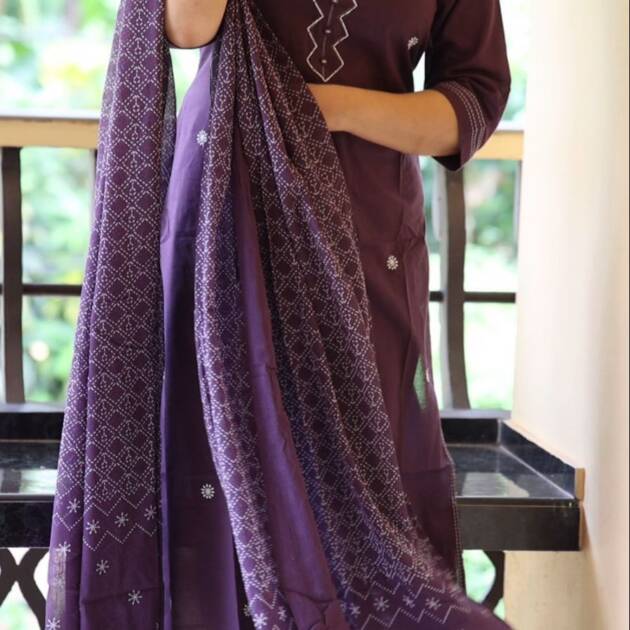 Embroidery work kurti with pant & cotton 100-100 dupatta